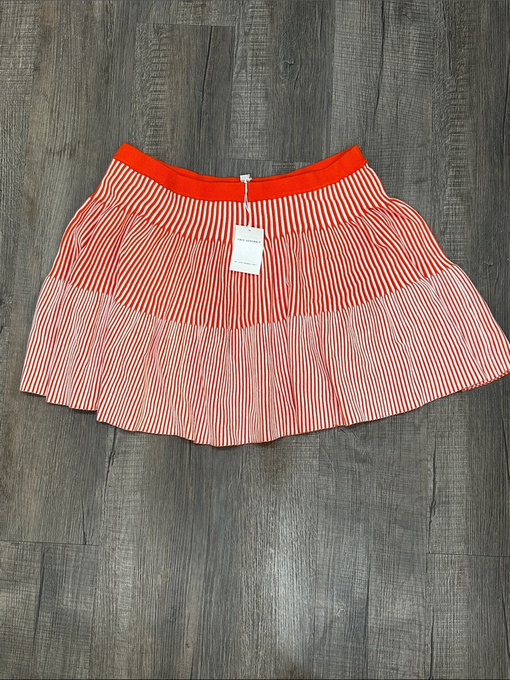Free Assembly Women’s Red/White Skirt